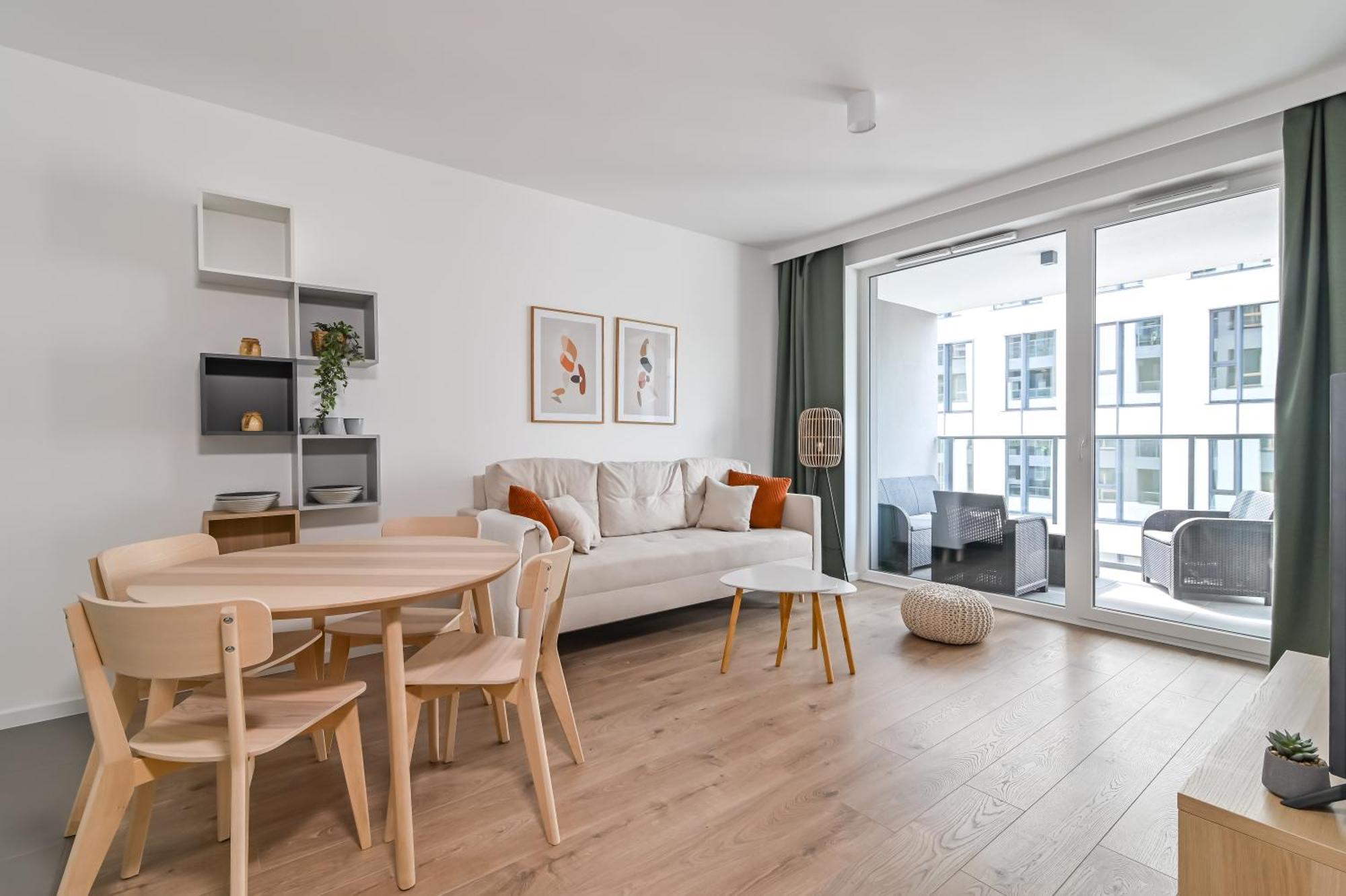 Ltc - Apartments Modern Tower Gdynia Buitenkant foto